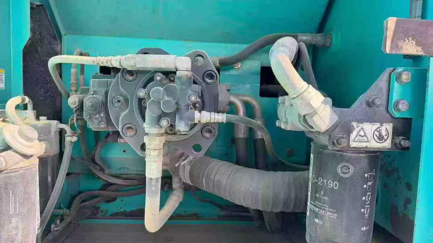 Buy Kobelco SK2008 Used Excavator / 9