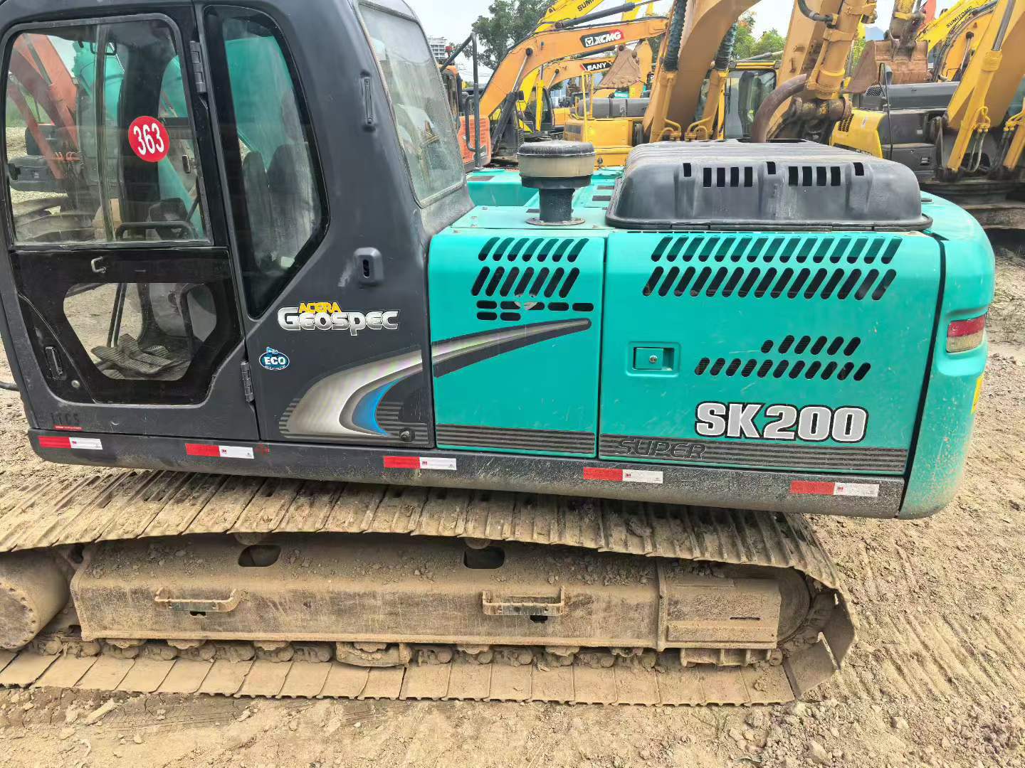 Buy Kobelco SK200-8 Used Excavator / 9