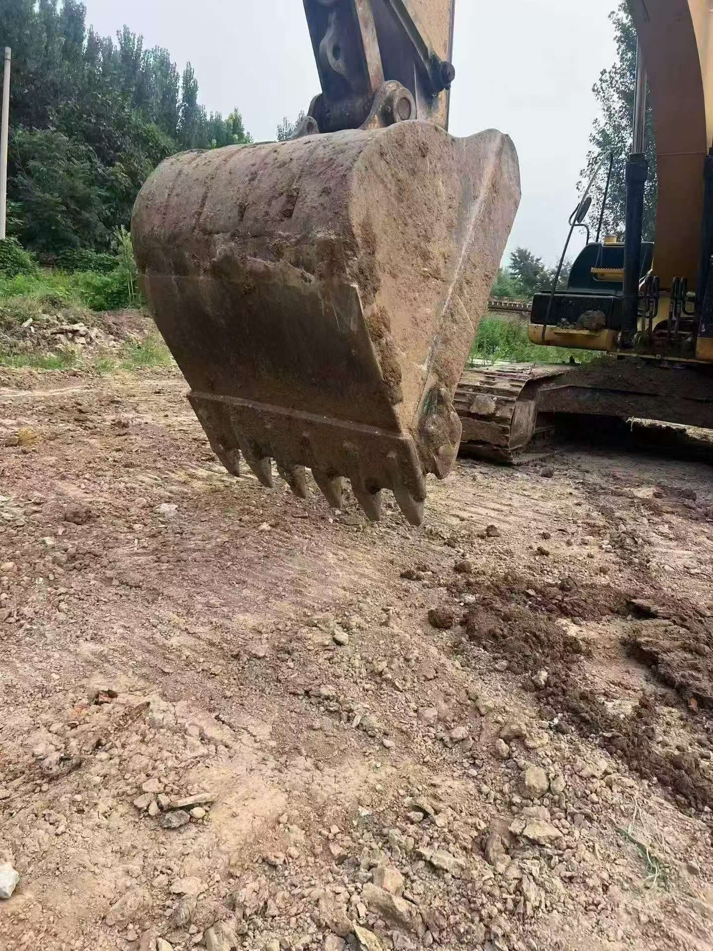 Buy Caterpillar 323D2L Used Excavator / 8