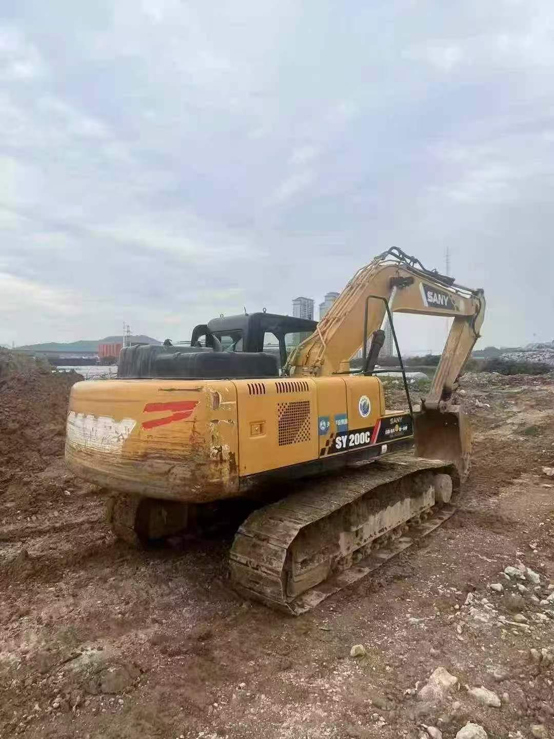 Buy Sany SY200C Used Excavator / 6