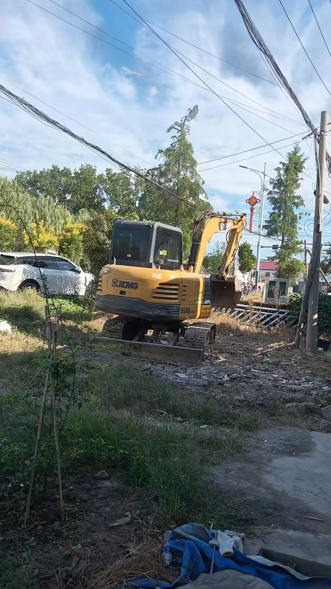 Buy XCMG XE60 Used Excavator / 3