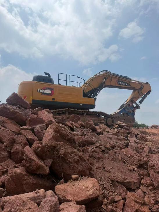 Buy Sany Used Excavator / 1