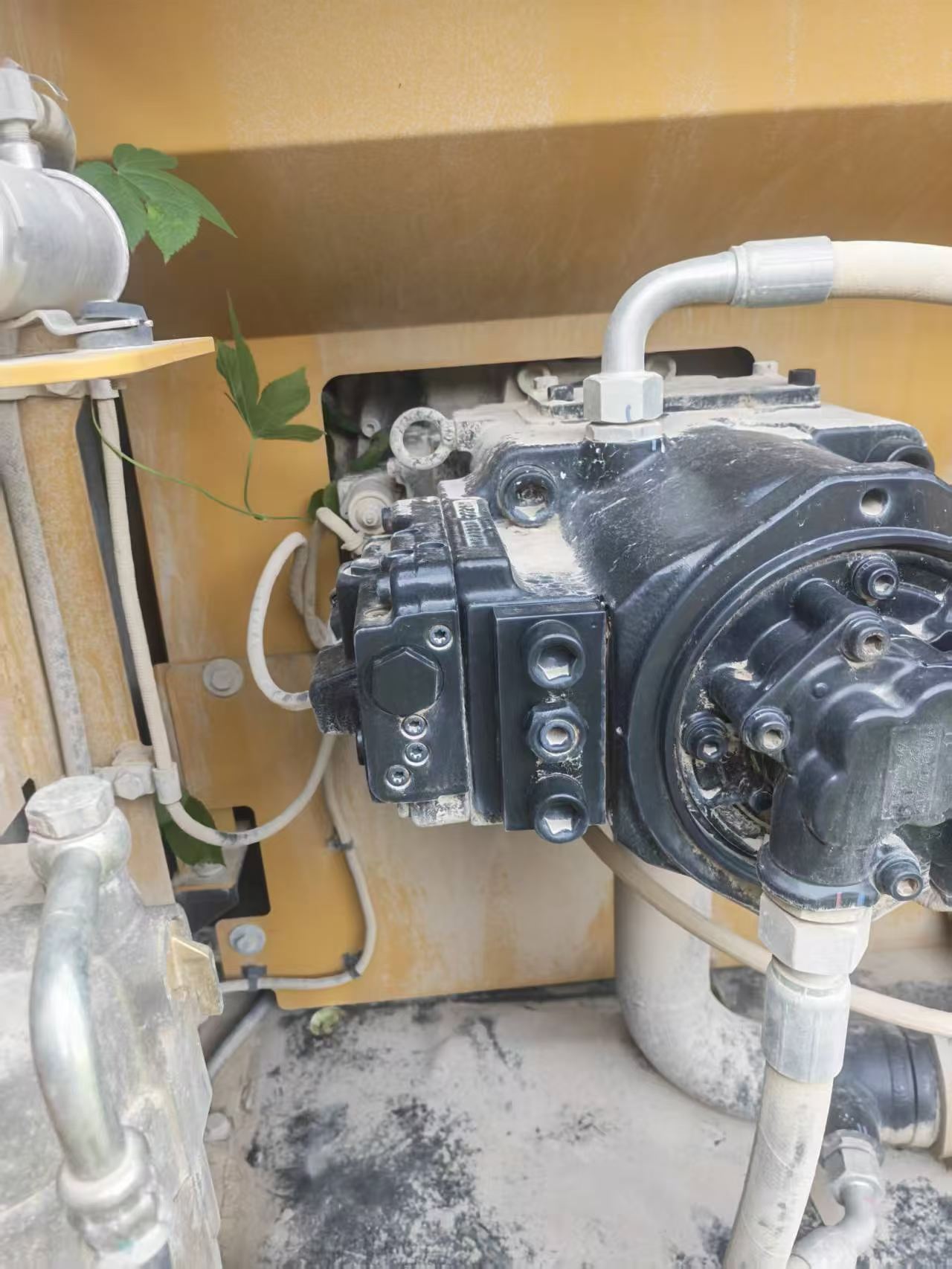 Buy Sany Used Excavator / 3