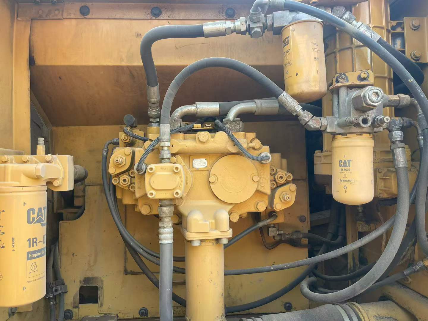 Buy Caterpillar 324D Used Excavator / 7