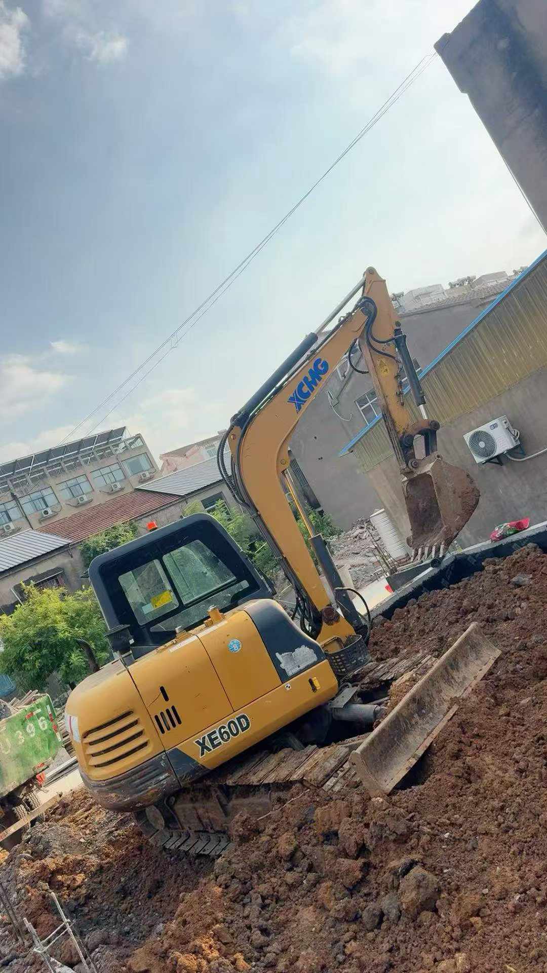 Buy XCMG XE60 Used Excavator / 2