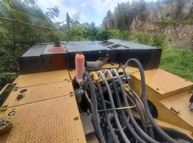 Buy Caterpillar 365B Used Excavator / 4 Buy Caterpillar 365B Used Excavator / 4