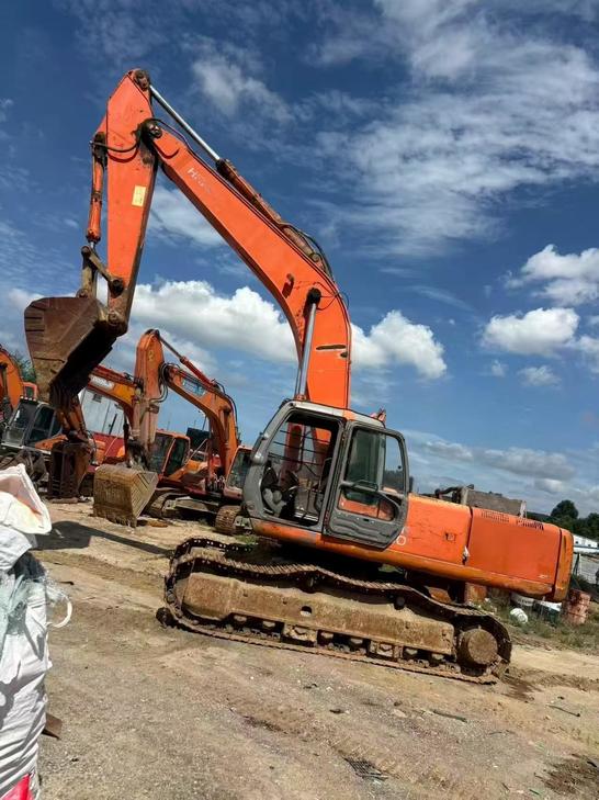Buy Hitachi ZX330-6 Used Excavator / 1