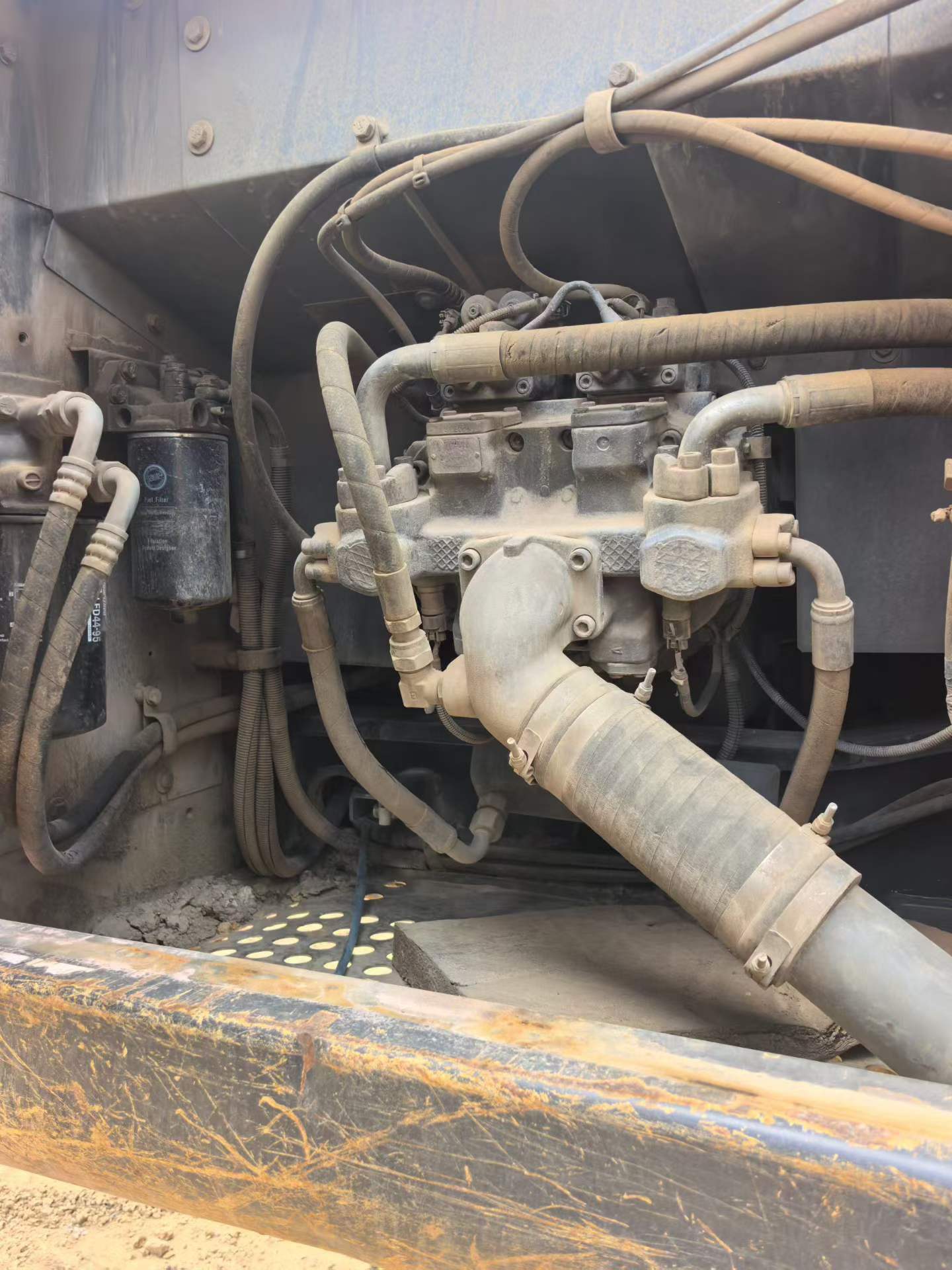 Buy Hitachi ZH200-5A Used Excavator / 5