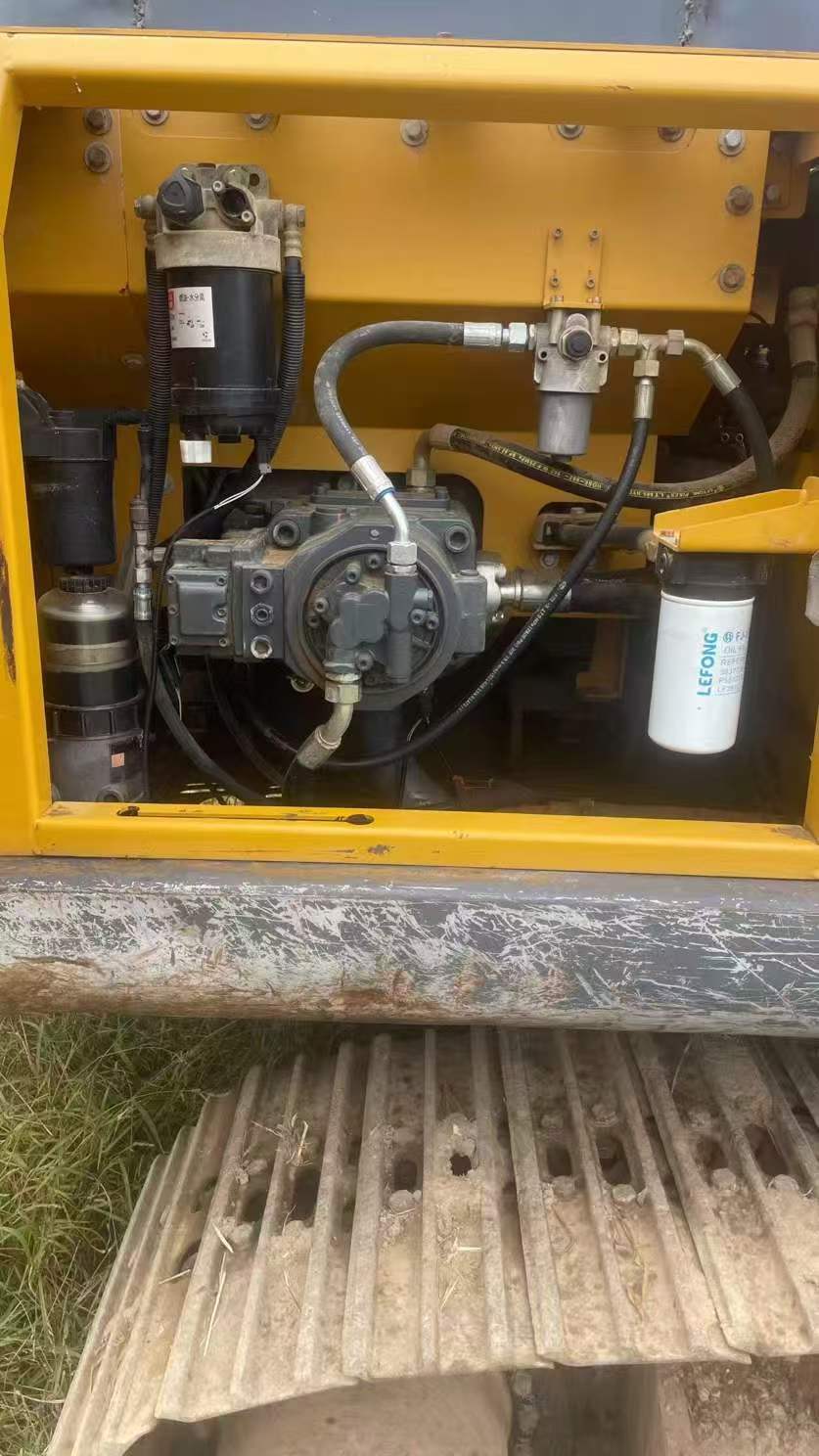Buy XCMG XE215 Used Excavator / 4