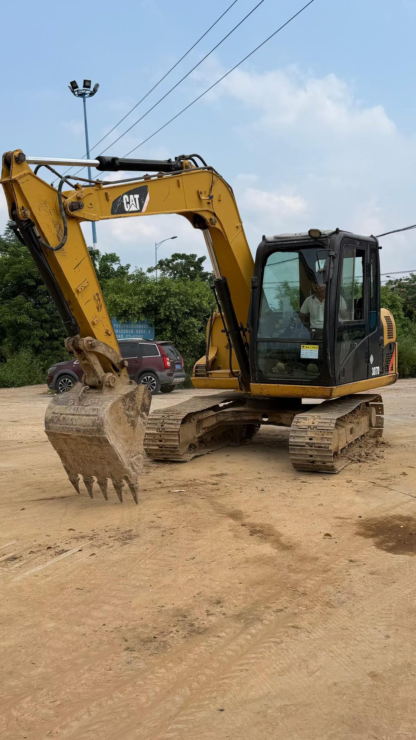 Buy Caterpillar 307B Used Excavator / 4