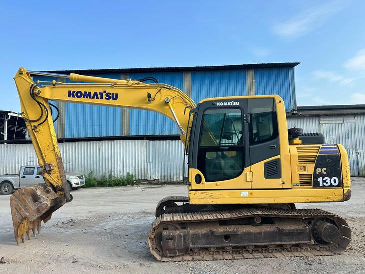 Buy Komatsu PC130-8 Used Excavator / 1