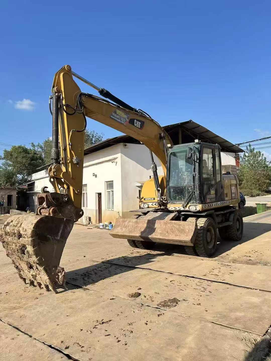 Buy Caterpillar M315 Used Excavator / 2