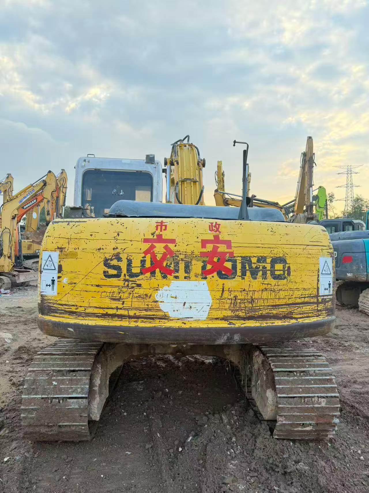 Buy Sumitomo SH120 Used Excavator / 9