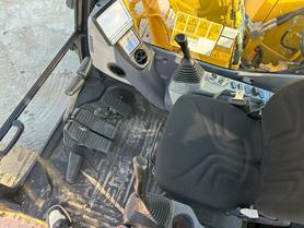 Buy Komatsu PC130-8 Used Excavator / 8 Buy Komatsu PC130-8 Used Excavator / 8