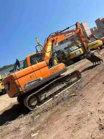 Buy Doosan S130W-3 Used Excavator / 2 Buy Doosan S130W-3 Used Excavator / 2
