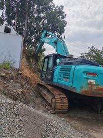 Buy Kobelco SK350-8 Used Excavator / 4 Buy Kobelco SK350-8 Used Excavator / 4