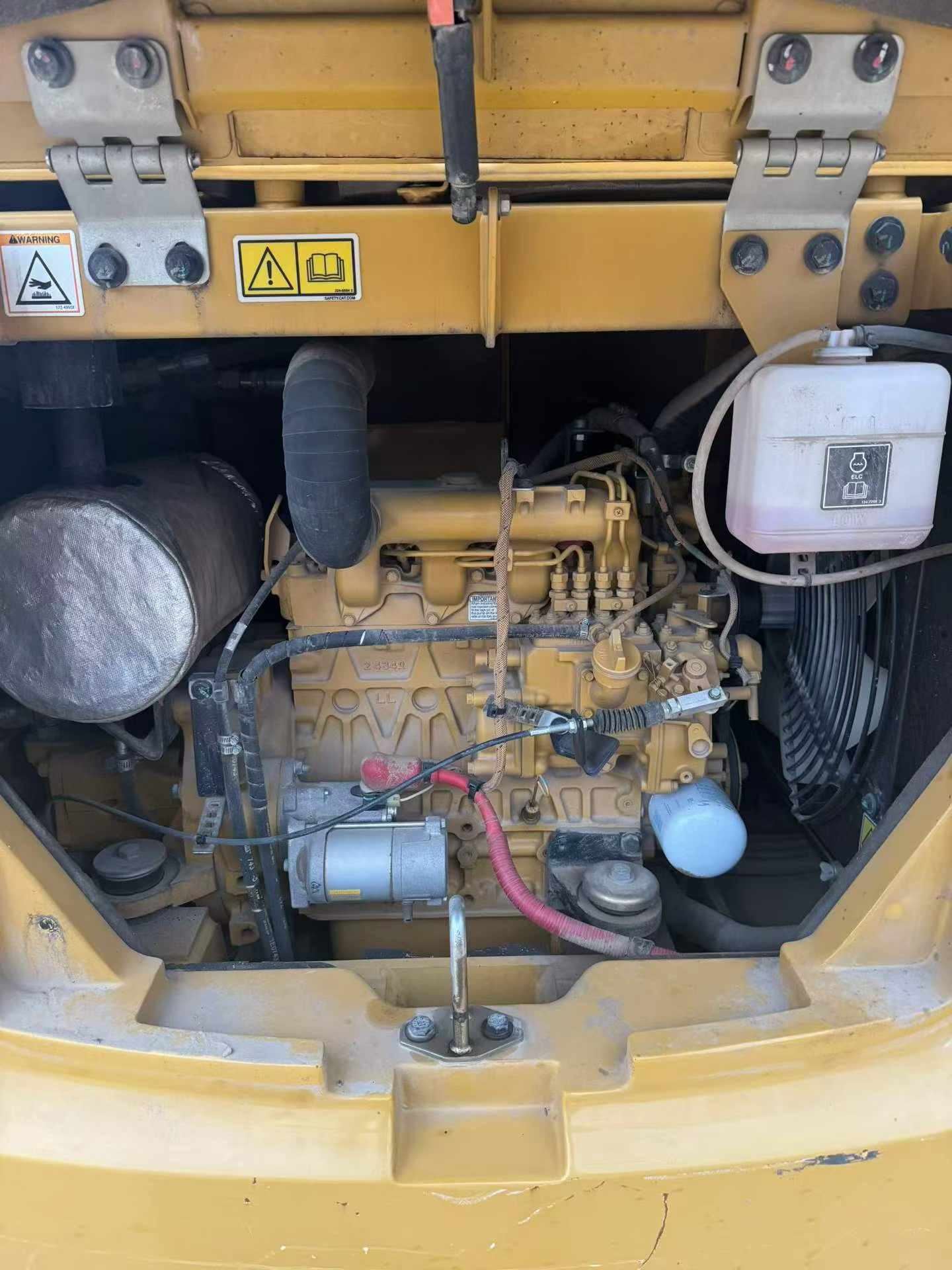 Buy Caterpillar 305.5 Used Excavator / 9