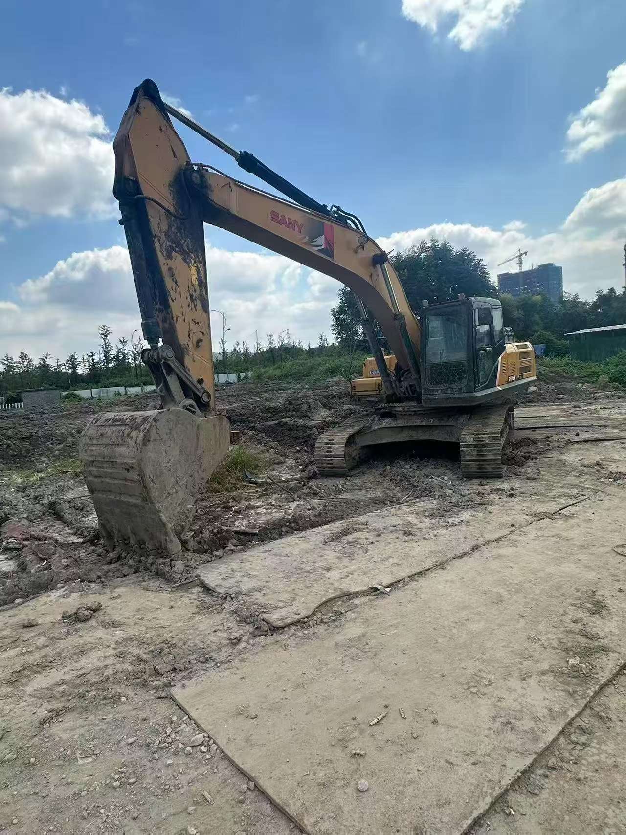 Buy Sany Used Excavator / 3