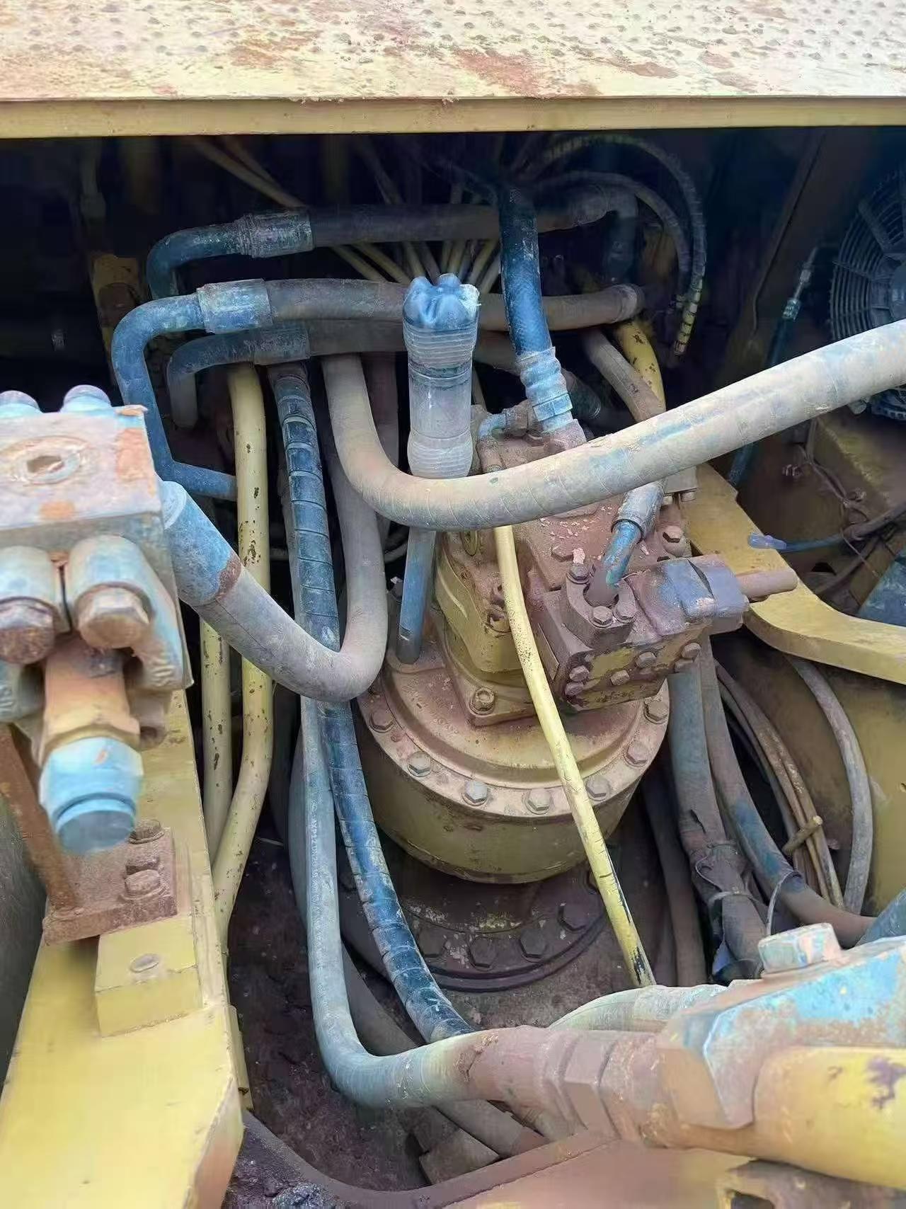 Buy Caterpillar 329D Used Excavator / 4