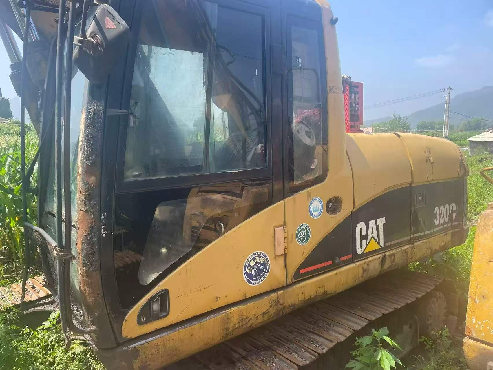 Buy Caterpillar 320C Used Excavator / 4