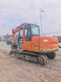 Buy Hitachi EX70 Used Excavator / 7 Buy Hitachi EX70 Used Excavator / 7