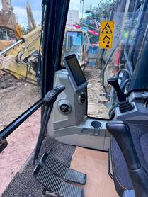 Buy XCMG XE200 Used Excavator / 7 Buy XCMG XE200 Used Excavator / 7