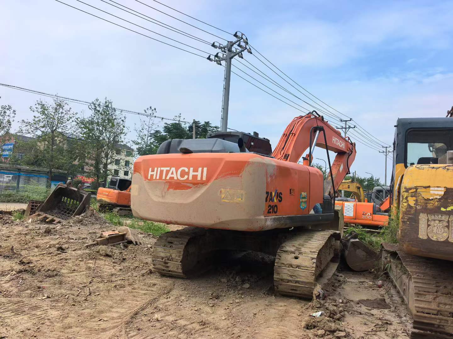 Buy Hitachi ZH200-5A Used Excavator / 3