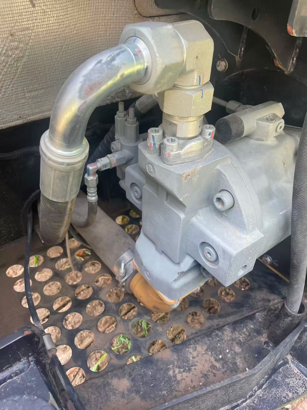 Buy Sany SY60 Used Excavator / 6