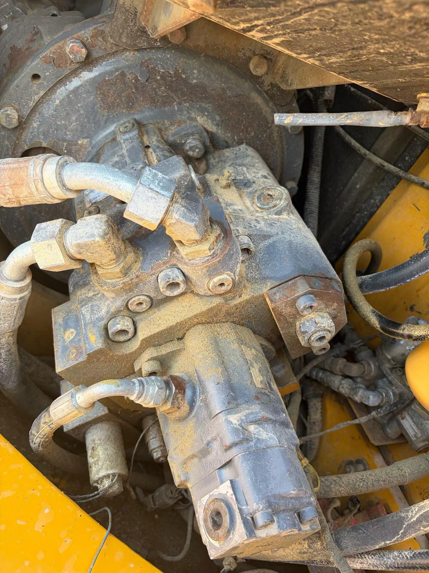 Buy Kato Used Excavator / 6