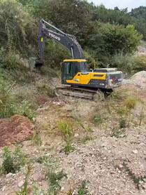 Buy Volvo EC200 Used Excavator / 2 Buy Volvo EC200 Used Excavator / 2