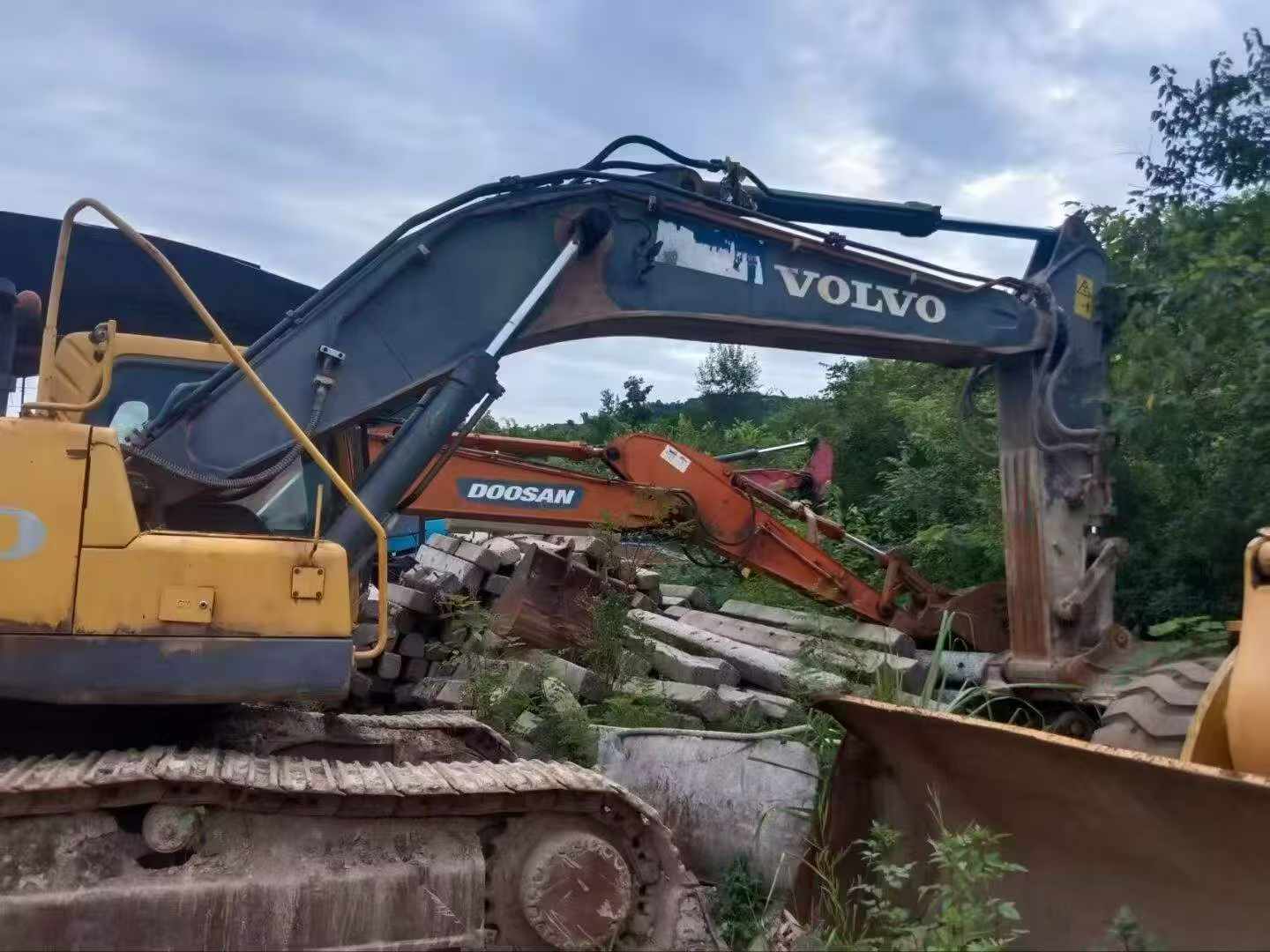 Buy Volvo EC360BL Used Excavator / 8