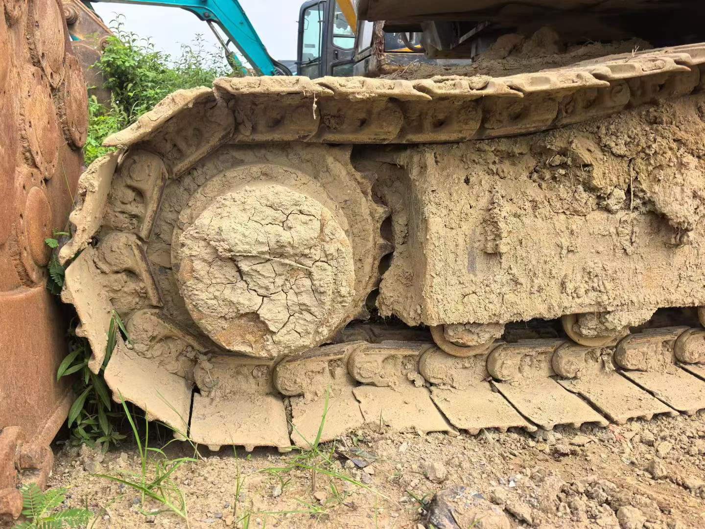 Buy Hitachi ZH200-5A Used Excavator / 6