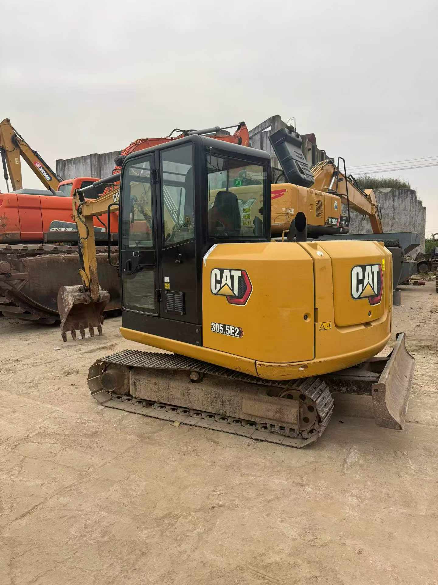 Buy Caterpillar 305.5 Used Excavator / 2