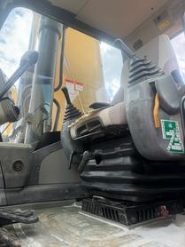Buy Caterpillar 336DL Used Excavator / 2 Buy Caterpillar 336DL Used Excavator / 2