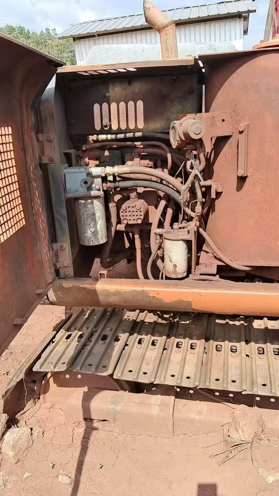 Buy Hitachi EX120-6 Used Excavator / 2