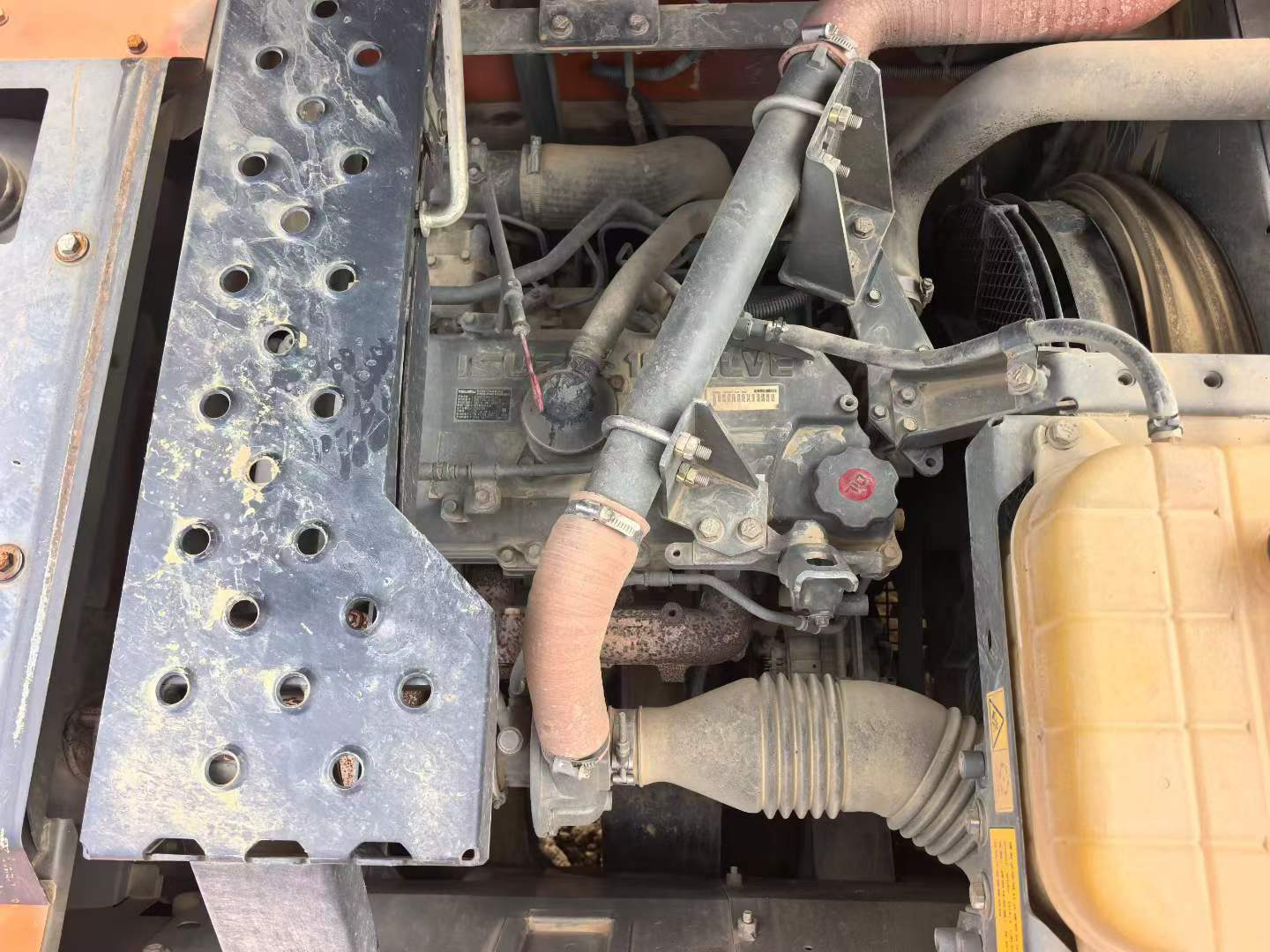 Buy Hitachi ZH200-5A Used Excavator / 8
