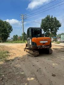 Buy Doosan DH60 Used Excavator / 3 Buy Doosan DH60 Used Excavator / 3