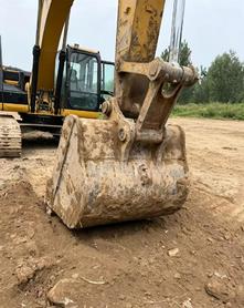 Buy Caterpillar 320D Used Excavator / 4 Buy Caterpillar 320D Used Excavator / 4
