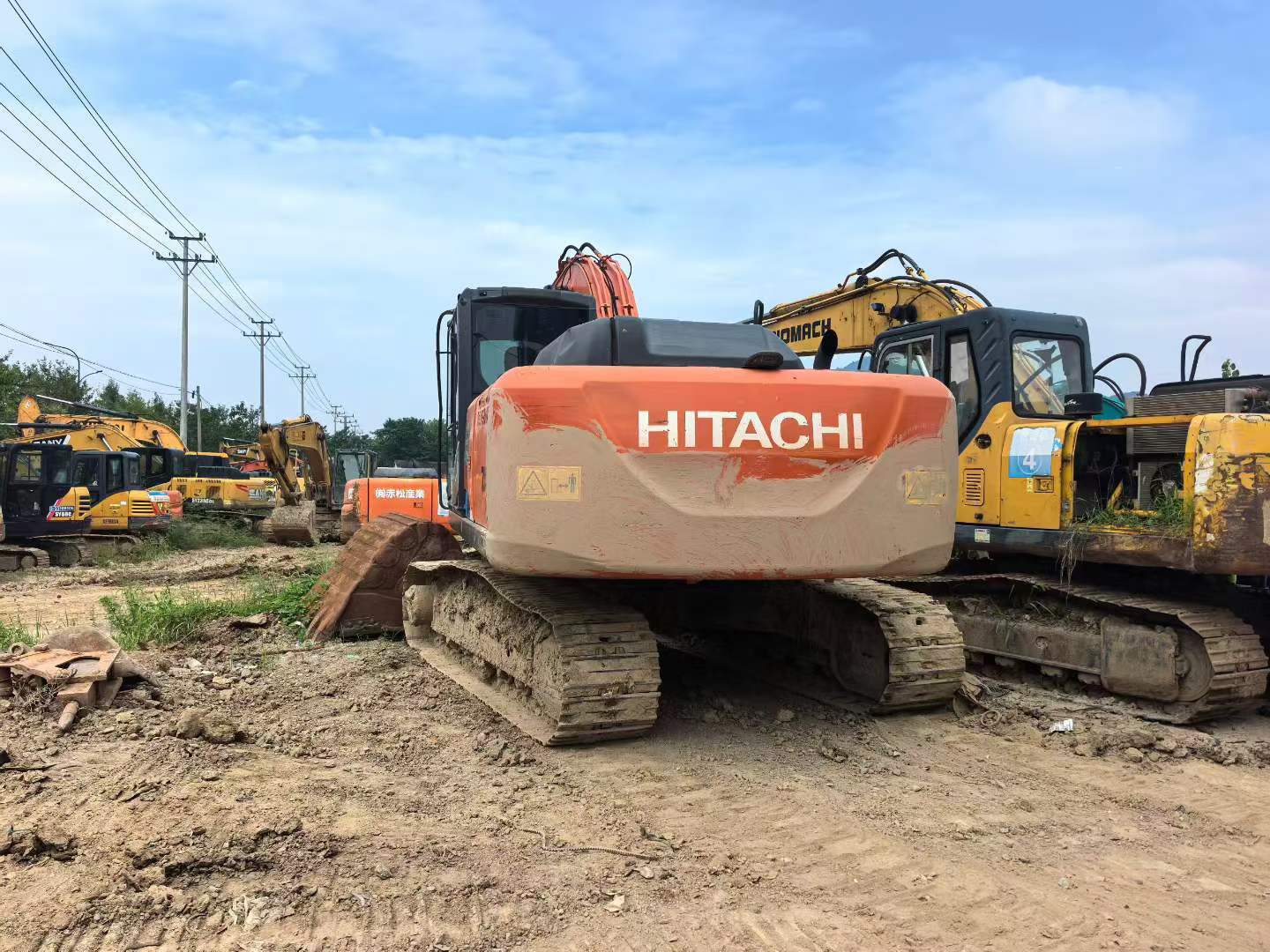 Buy Hitachi ZH200-5A Used Excavator / 2