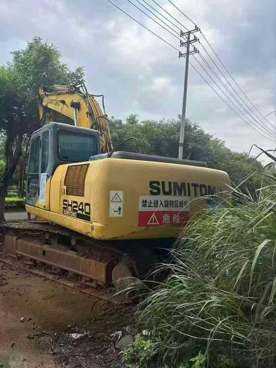 Buy Sumitomo SH210A5 Used Excavator / 1