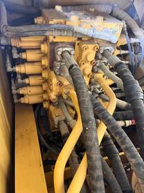 Buy Komatsu PC200-8N1 Used Excavator / 4 Buy Komatsu PC200-8N1 Used Excavator / 4
