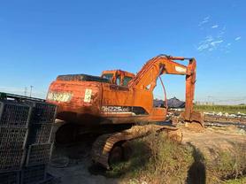 Buy Doosan DH225-7 Used Excavator / 2 Buy Doosan DH225-7 Used Excavator / 2