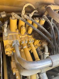 Buy Caterpillar 320D Used Excavator / 3 Buy Caterpillar 320D Used Excavator / 3