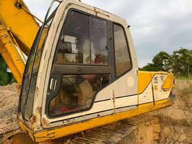 Buy Kobelco SK200-3 Used Excavator / 2 Buy Kobelco SK200-3 Used Excavator / 2