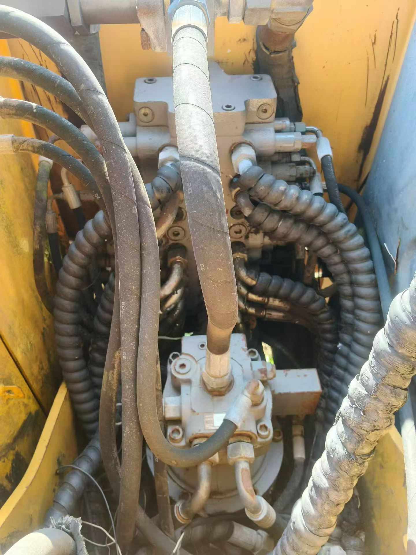 Buy XCMG XE80 Used Excavator / 6