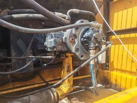 Buy Kato HD1430 Used Excavator / 2 Buy Kato HD1430 Used Excavator / 2