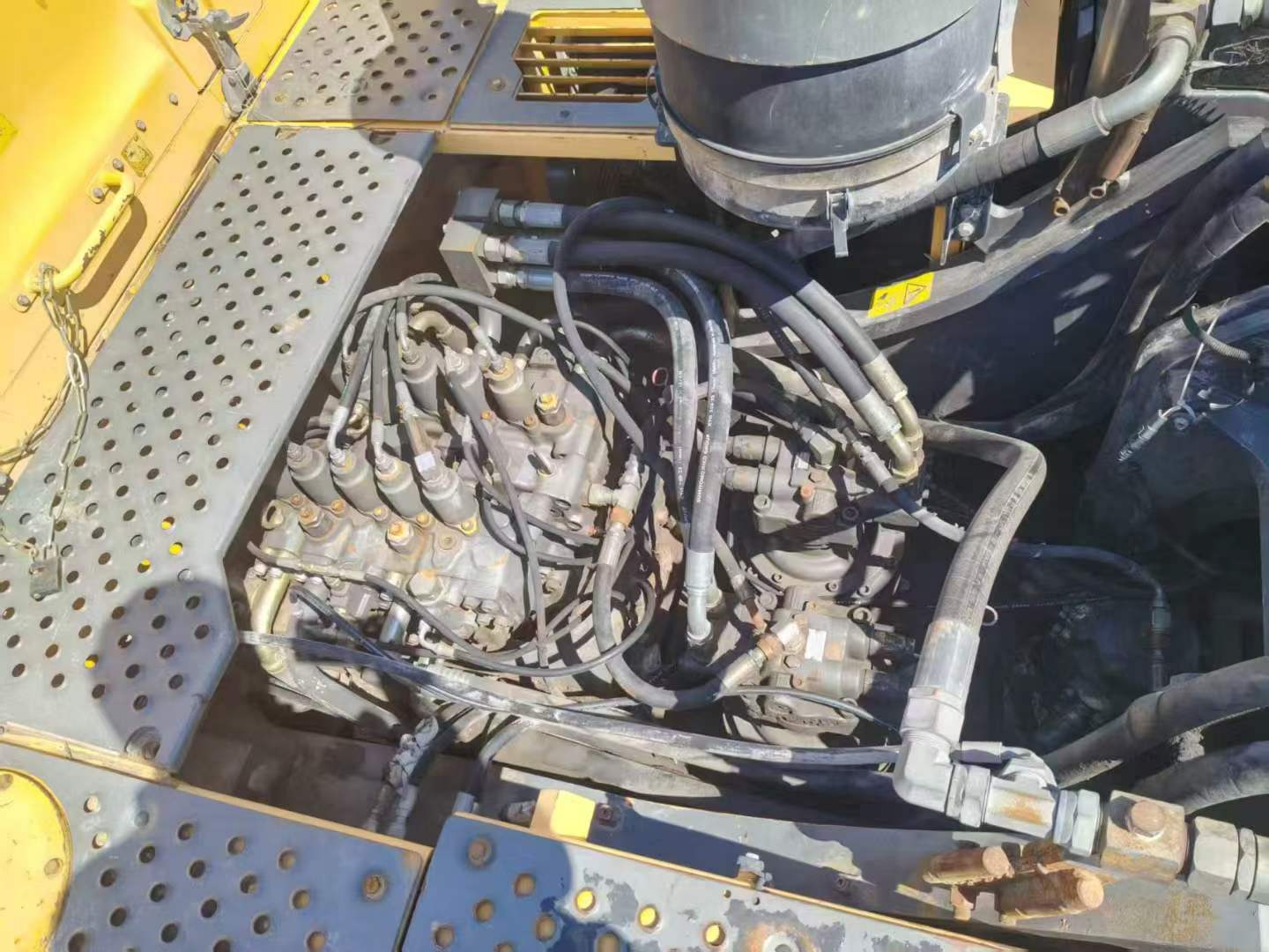 Buy Volvo EC480D Used Excavator / 3