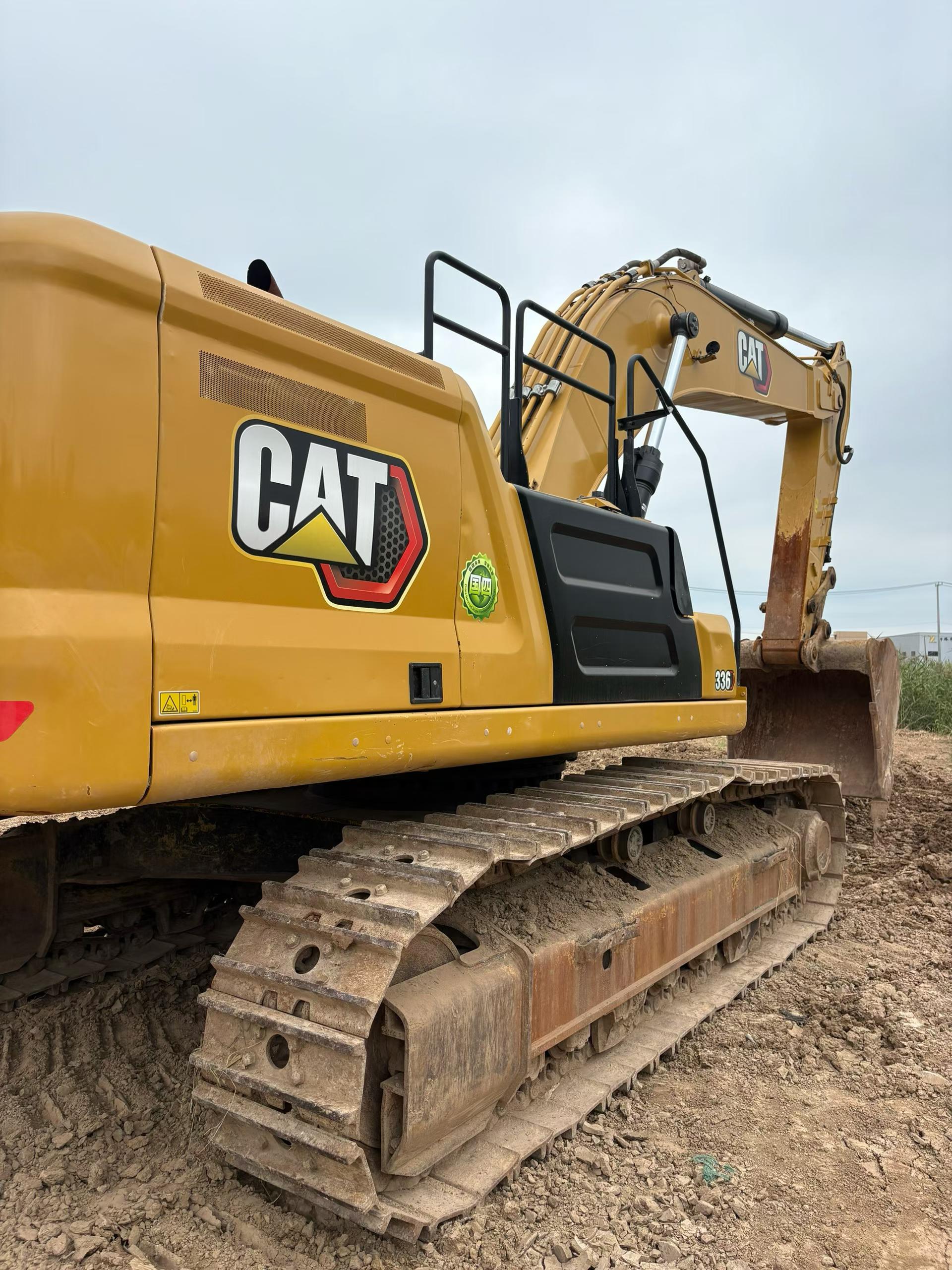Buy Caterpillar 336E Used Excavator / 3
