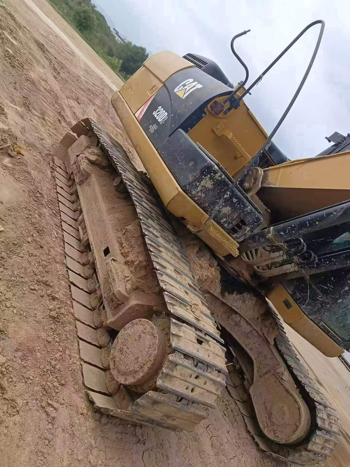 Buy Caterpillar 320D2GC Used Excavator / 3