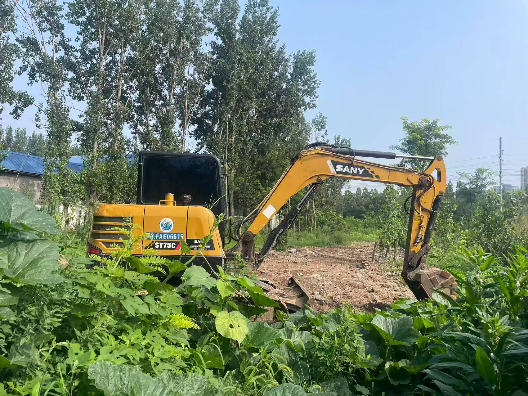Buy Sany SY60 Used Excavator / 3